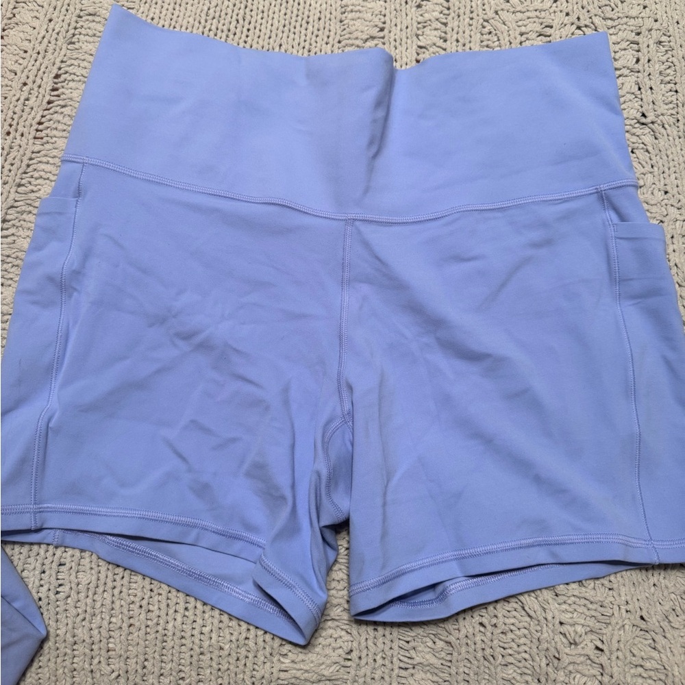 Athleta Salutation 5” Short 2x